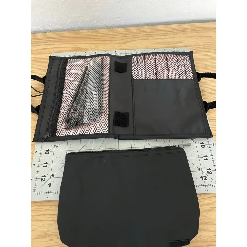Mary Kay Travel Makeup Brush Organizer Case with Brush Set & Removable Pouch New